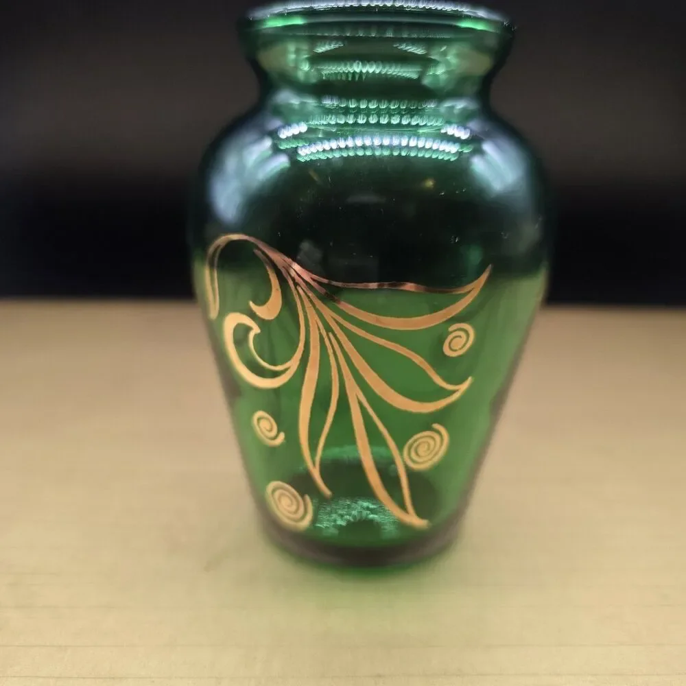 VTG Forest Green Depression Glass Vase Embellished w Gold Gilt Leaves 3.5
